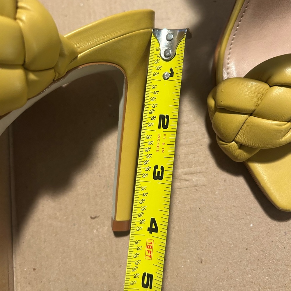 Steve Madden • Mustard Braided Heels • 7.5 - Picture 7 of 8